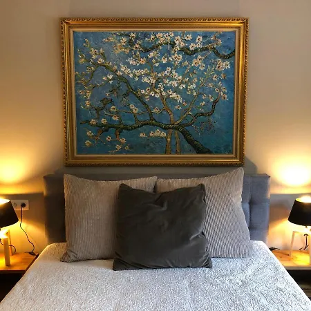 ゲストハウス Sparadis *